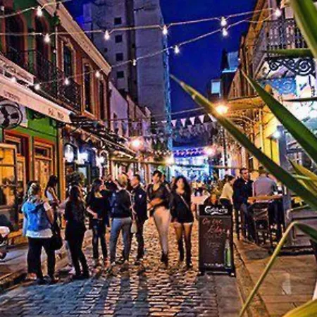 Joanna 1 * Mesimérion