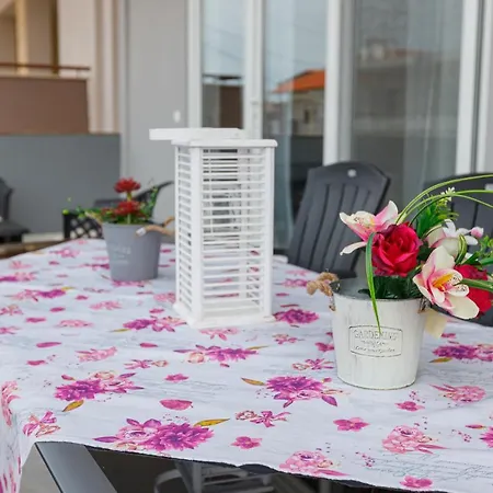 Villa Joanna 1 *