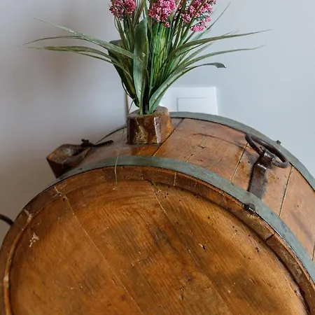 Joanna 1 Villa Mesimerion